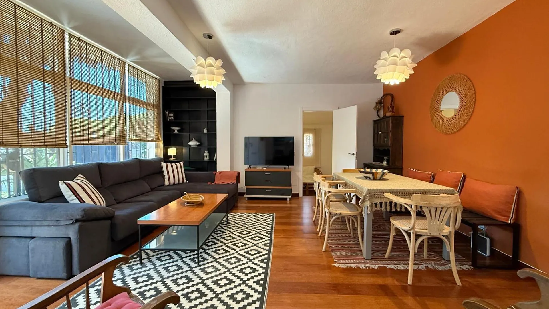 펜션 Bosquemar Between Pines And Tennis By Eaw Homes 마르베야